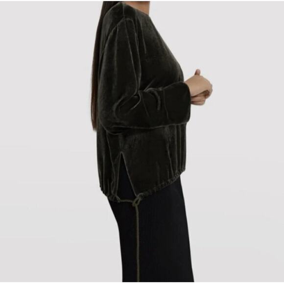 Theory Drawstring Velvet Pullover Long Sleeve Top Hunter Green Small Holiday - Picture 2 of 11